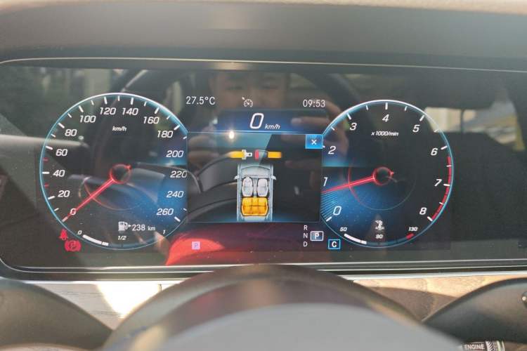 Used Mercedes-Benz E-Class 2022 Revised Version E 300 L Luxury Edition Instrument Cluster
