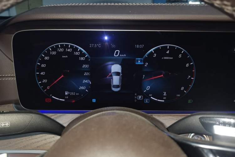 Used Mercedes-Benz E-Class 2022 E 260 L Instrument Cluster