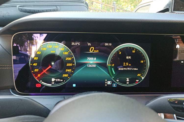 Used Mercedes-Benz E-Class 2022 Revised E 300 L Sporty and Stylish Edition Instrument Cluster