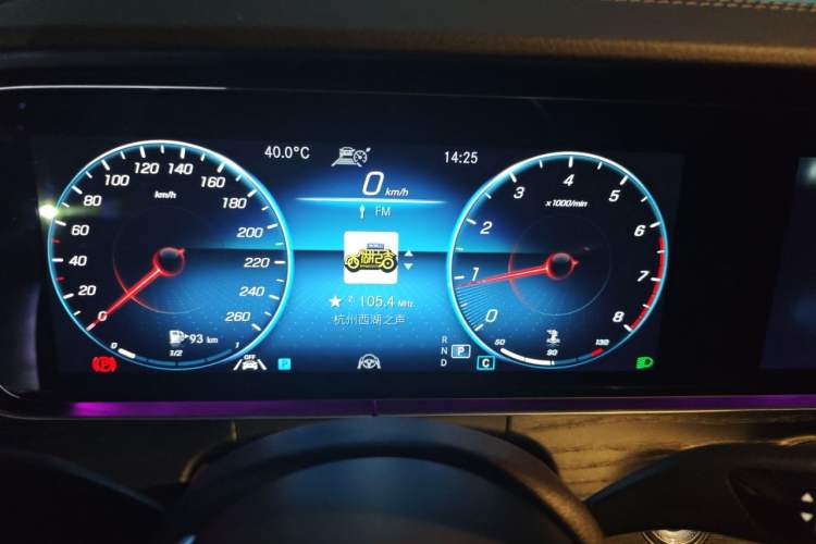 Used Mercedes-Benz E-Class 2022 E 300 L Premium Edition Instrument Cluster
