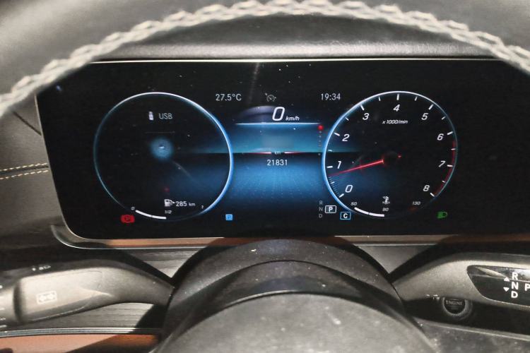 Used Mercedes-Benz E-Class 2022 E 300 Stylish Sports Edition Instrument Cluster