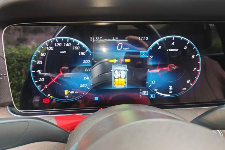 Used Mercedes-Benz E-Class 2022 E 260 L Instrument Cluster
