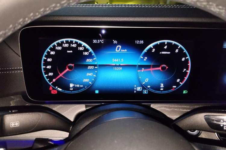Used Mercedes-Benz E-Class 2022 Revised E 300 L Sporty and Stylish Edition Instrument Cluster