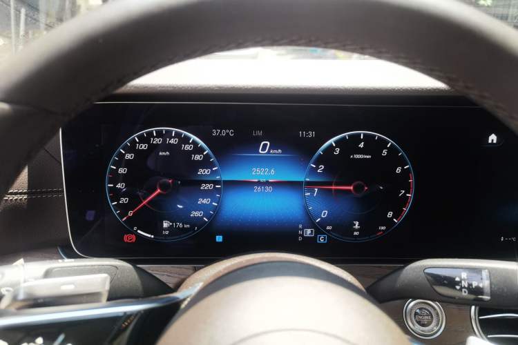 Used Mercedes-Benz E-Class 2022 Updated E 300 L Luxury Edition Instrument Cluster