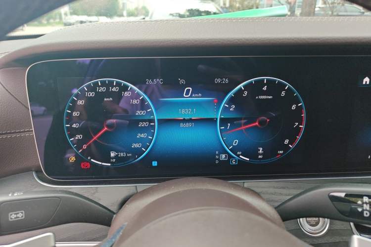 Used Mercedes-Benz E-Class 2022 Updated E 300 L Luxury Edition Instrument Cluster