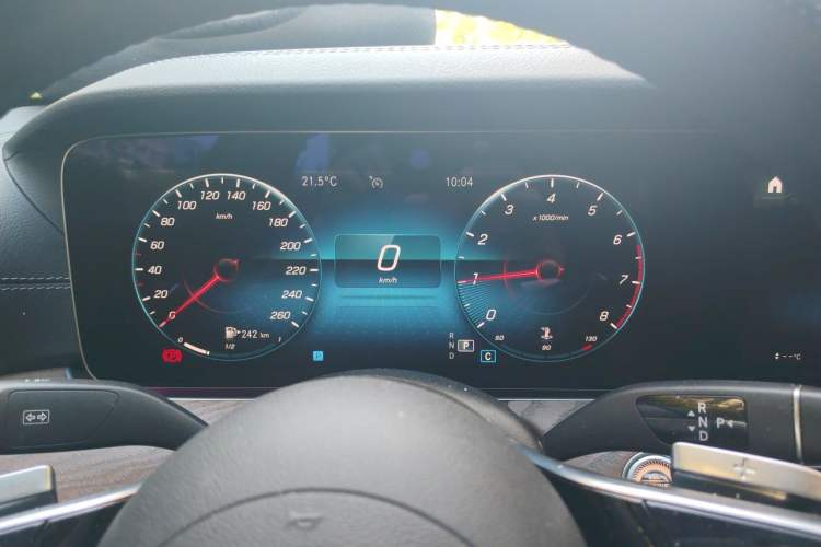 Used Mercedes-Benz E-Class 2022 Updated E 300 L Luxury Edition Instrument Cluster
