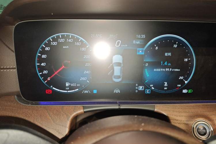 Used Mercedes-Benz E-Class 2022 E 300 L Premium Edition Instrument Cluster