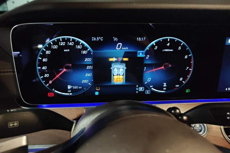 Used Mercedes-Benz E-Class 2022 Second Facelift E 300 L Fashion Edition Instrument Cluster