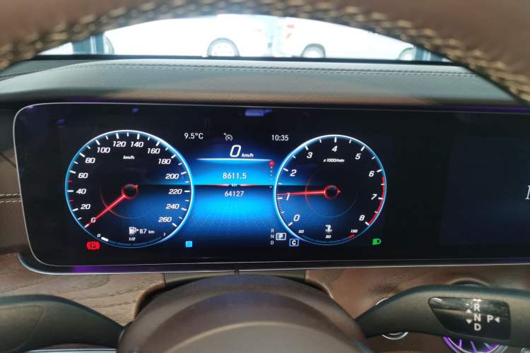 Used Mercedes-Benz E-Class 2022 Updated E 300 L Luxury Edition Instrument Cluster