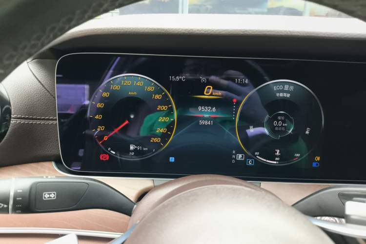 Used Mercedes-Benz E-Class 2022 Updated E 260 L Instrument Cluster
