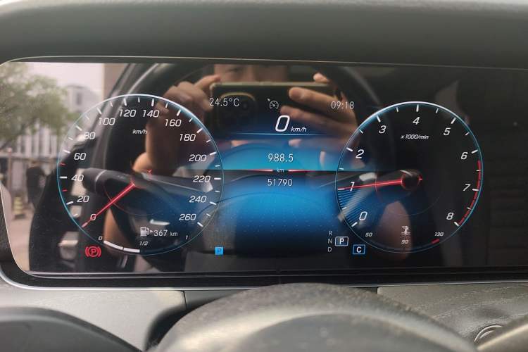 Used Mercedes-Benz E-Class 2022 Revised Version E 300 L Sport Luxury Edition Instrument Cluster