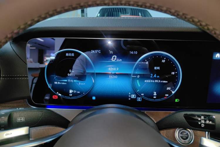 Used Mercedes-Benz E-Class 2022 Second Facelift E 300 L Luxury Edition Instrument Cluster