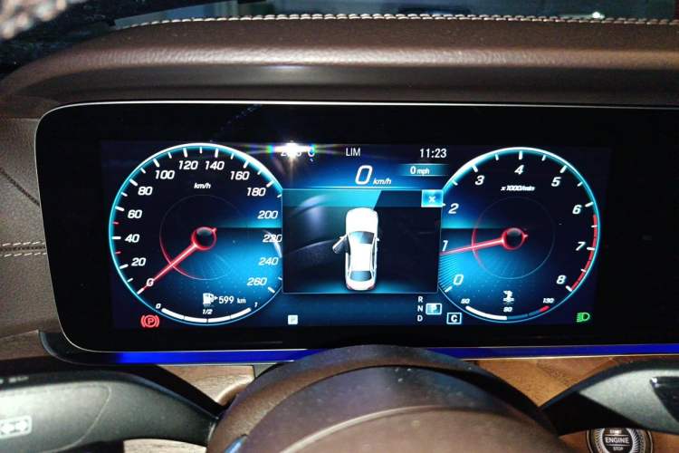 Used Mercedes-Benz E-Class 2022 Updated E 300 L Stylish Edition Instrument Cluster