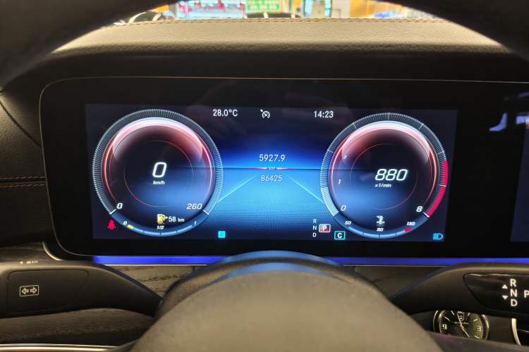 Used Mercedes-Benz E-Class 2022 Second Facelift E 260 L Sport Edition Instrument Cluster