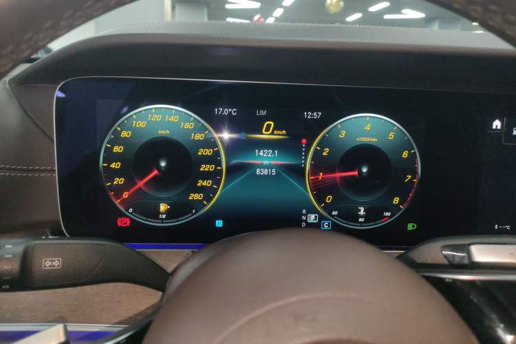 Used Mercedes-Benz E-Class 2022 Updated E 300 L Luxury Edition Instrument Cluster
