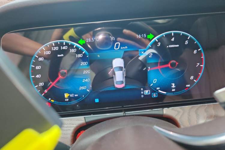 Used Mercedes-Benz E-Class 2022 E 300 L Luxury Model Instrument Cluster