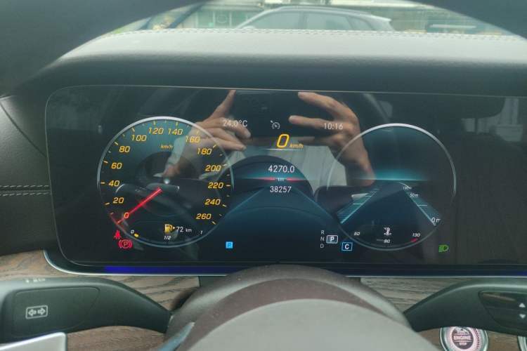 Used Mercedes-Benz E-Class 2022 Updated E 300 L Stylish Edition Instrument Cluster