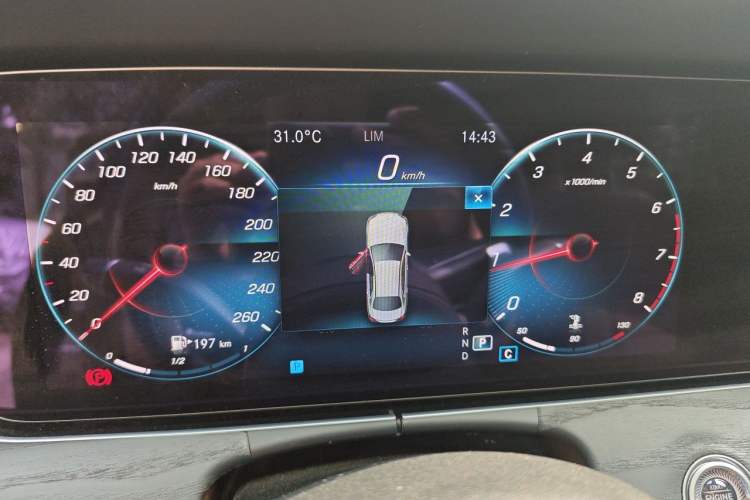Used Mercedes-Benz E-Class 2022 Revised E 300 L Sporty and Stylish Edition Instrument Cluster