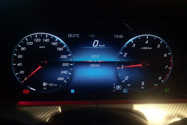 Used Mercedes-Benz E-Class 2022 Second Facelift E 300 L Sport Luxury Edition Instrument Cluster
