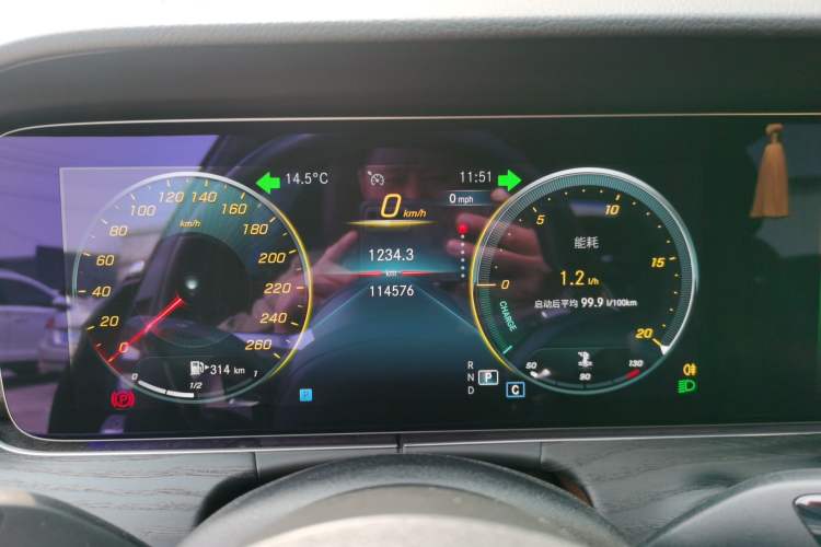 Used Mercedes-Benz E-Class 2022 E 300 L Sporty and Stylish Model Instrument Cluster
