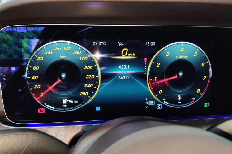 Used Mercedes-Benz E-Class 2022 Second Facelift E 300 L Luxury Edition Instrument Cluster