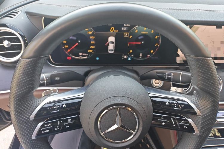 Used Mercedes-Benz E-Class 2022 Second Facelift E 300 L Sport Luxury Edition Instrument Cluster