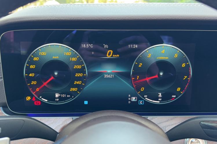 Used Mercedes-Benz E-Class 2022 Second Facelift E 300 L Fashion Edition Instrument Cluster