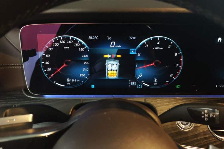 Used Mercedes-Benz E-Class 2022 E 300 L Stylish Model Instrument Cluster