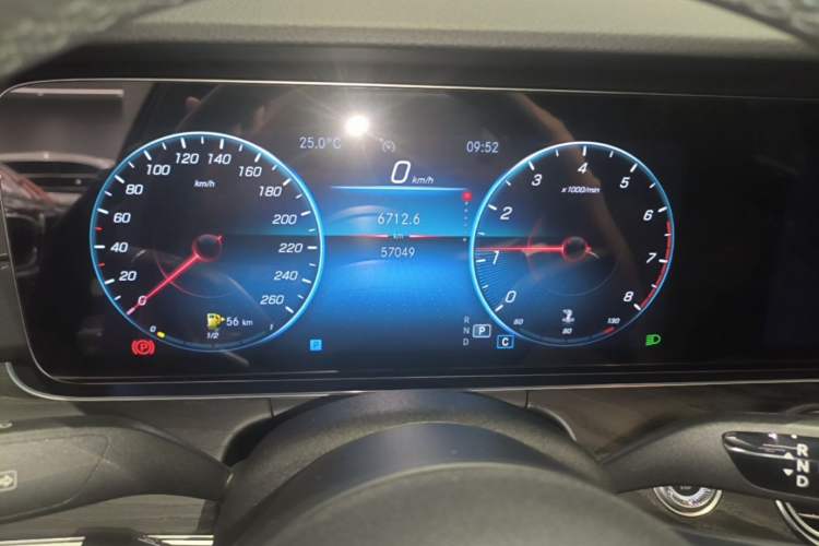 Used Mercedes-Benz E-Class 2022 Revised Version E 300 L Sport Luxury Edition Instrument Cluster