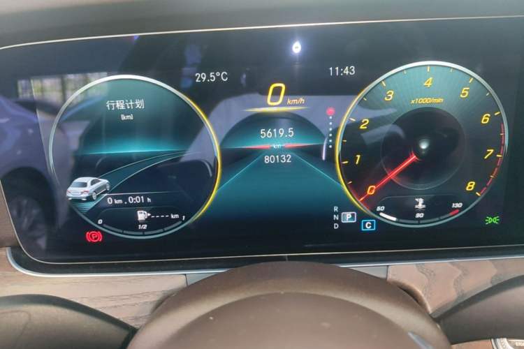 Used Mercedes-Benz E-Class 2022 Updated E 260 L Instrument Cluster
