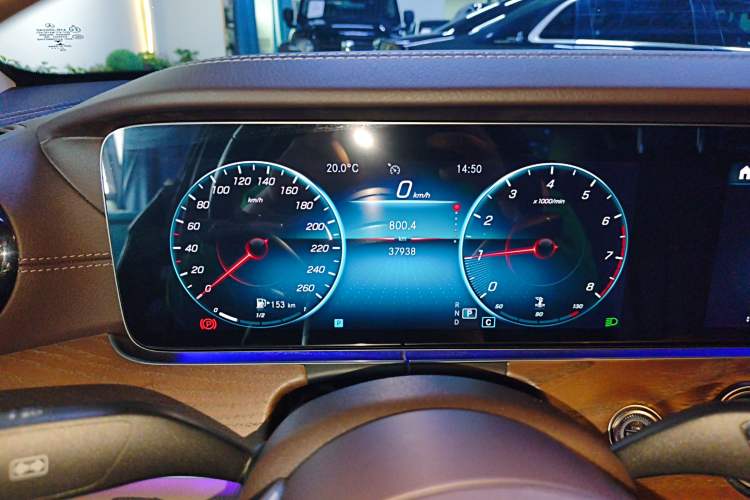 Used Mercedes-Benz E-Class 2022 E 300 L Luxury Model Instrument Cluster