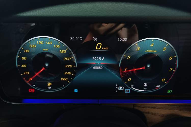 Used Mercedes-Benz E-Class 2022 Second Facelift E 300 L Sport Luxury Edition Instrument Cluster