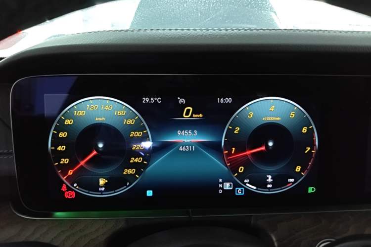 Used Mercedes-Benz E-Class 2022 Revised Version E 300 L Luxury Edition Instrument Cluster
