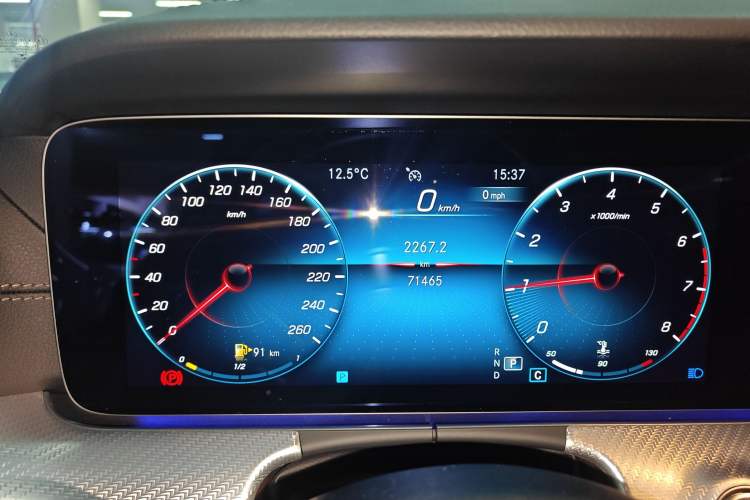 Used Mercedes-Benz E-Class 2022 Revised Version E 300 L Sport Luxury Edition Instrument Cluster