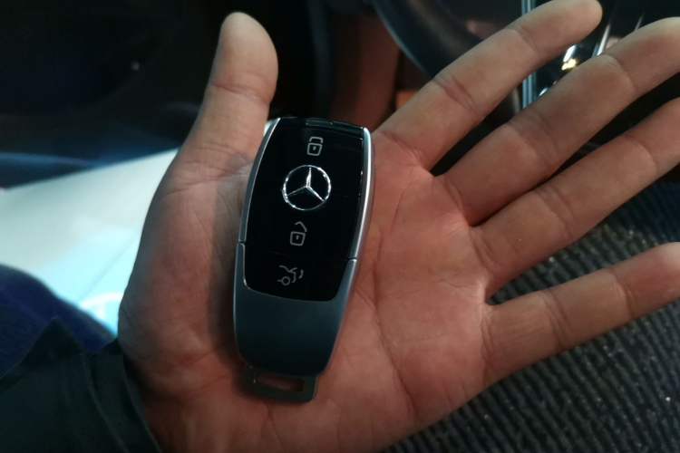 Used Mercedes-Benz E-Class 2022 E 260 L 4MATIC Interior 1