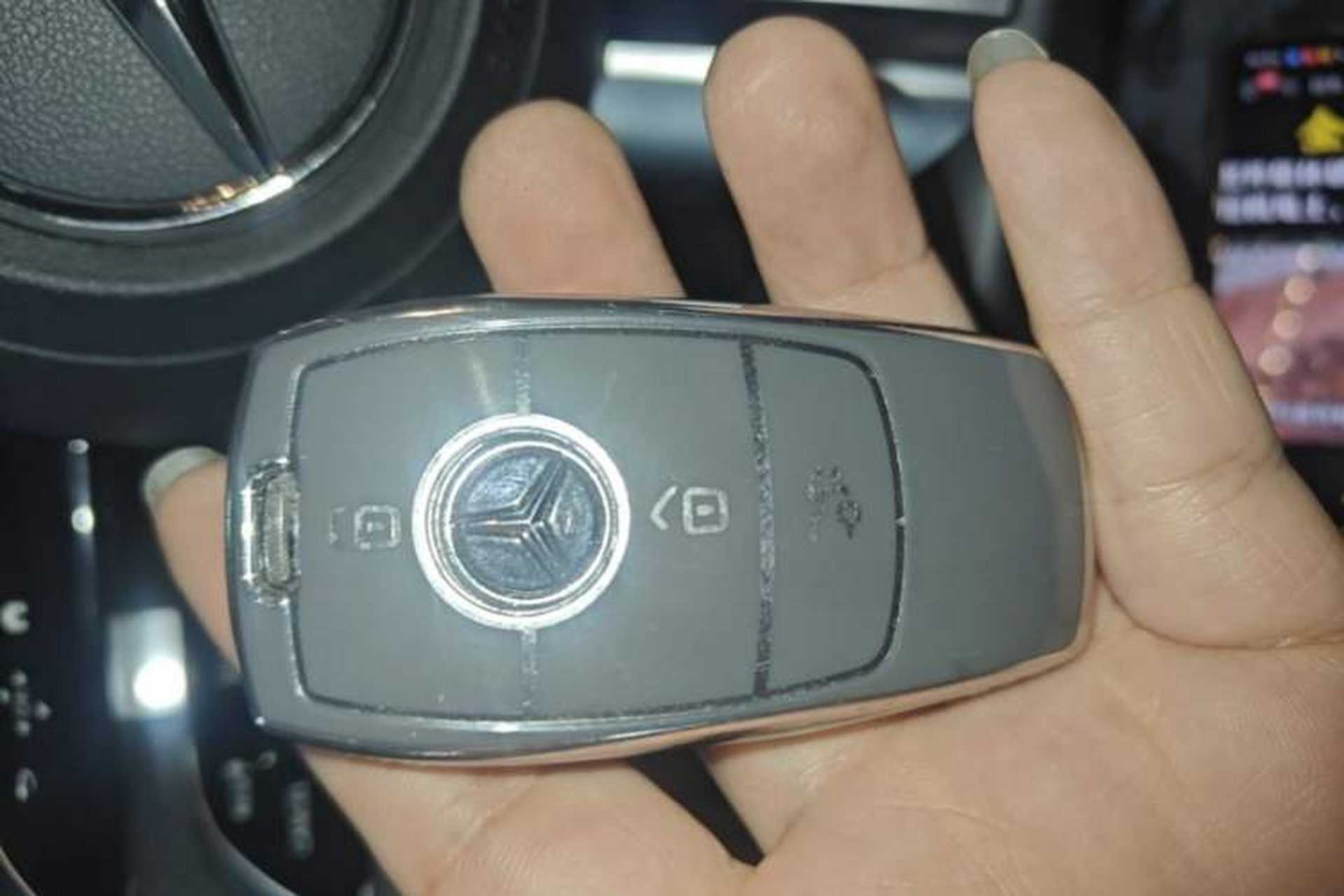 Used Mercedes-Benz E-Class 2022 Revised E 300 L Sporty and Stylish Edition Interior 1