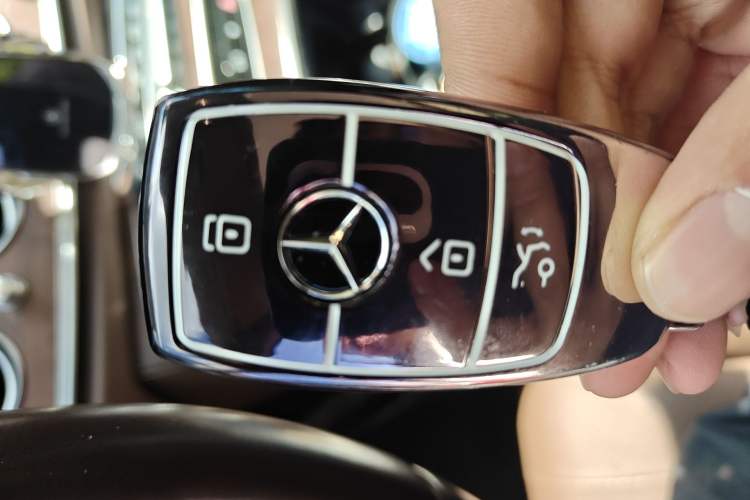 Used Mercedes-Benz E-Class 2022 Revised Version E 300 L Fashion Edition Interior 1