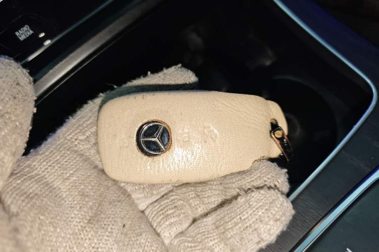Used Mercedes-Benz E-Class 2022 Revised Version E 300 L Fashion Edition Interior 1
