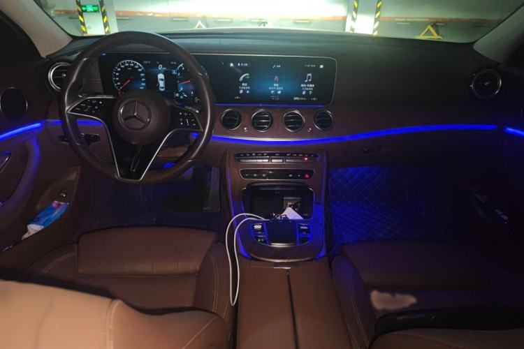 Used Mercedes-Benz E-Class 2022 Updated E 300 L Stylish Edition Interior 2