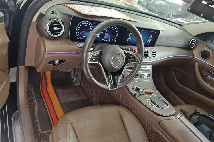 Used Mercedes-Benz E-Class 2022 Updated E 300 L Stylish Edition Interior 2