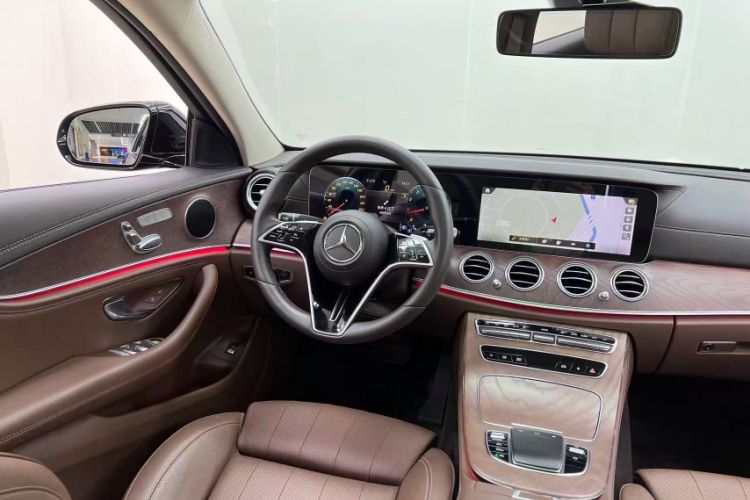 Used Mercedes-Benz E-Class 2022 Updated E 300 L Stylish Edition Interior 2