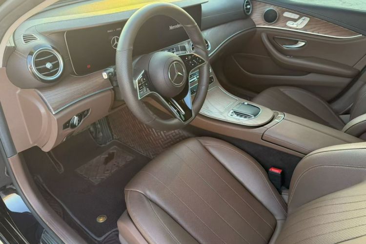 Used Mercedes-Benz E-Class 2022 E 300 L Stylish Model Interior 2
