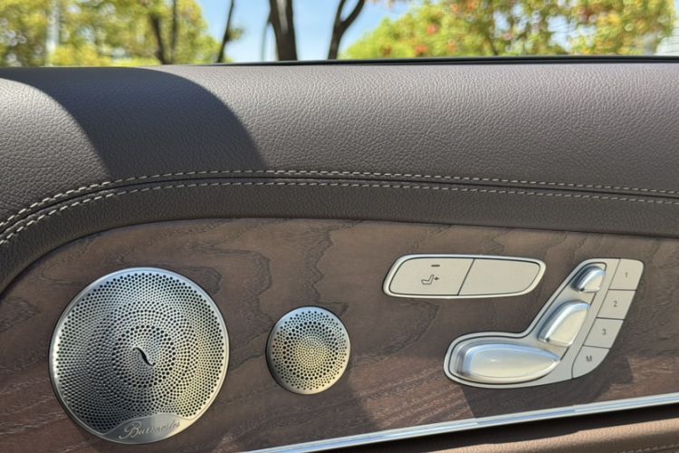 Used Mercedes-Benz E-Class 2022 Revised Version E 300 L Luxury Edition Interior 3