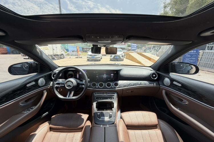 Used Mercedes-Benz E-Class 2022 E 300 Stylish Sports Edition Interior 3