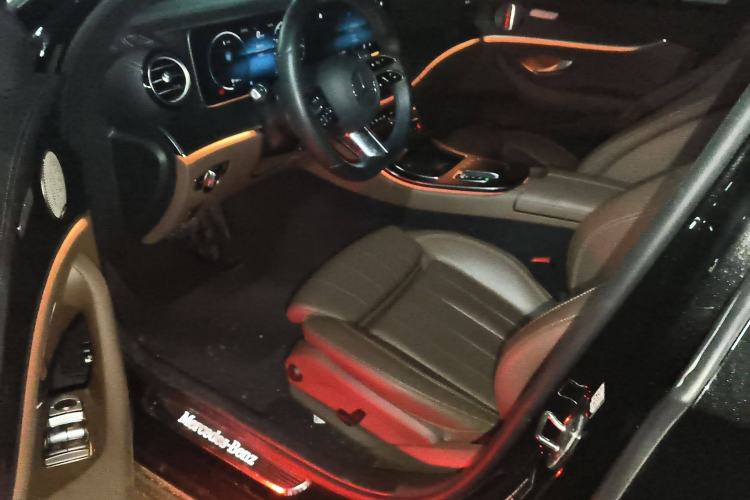 Used Mercedes-Benz E-Class 2022 E 300 Stylish Sports Edition Interior 3