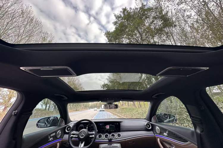 Used Mercedes-Benz E-Class 2022 Restyled E 260 L Sport Edition Interior 4