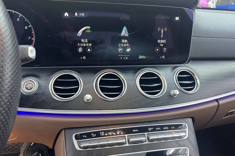 Used Mercedes-Benz E-Class 2022 E 260 Stylish Sports Edition Interior 5