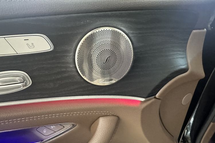 Used Mercedes-Benz E-Class 2022 Revised Version E 300 L Luxury Edition Interior 7