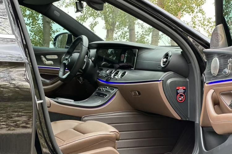 Used Mercedes-Benz E-Class 2022 Restyled E 260 L Sport Edition Interior 9