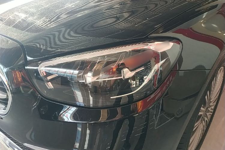 Used Mercedes-Benz E-Class 2022 Second Facelift E 300 L Luxury Edition Left Front Headlight
